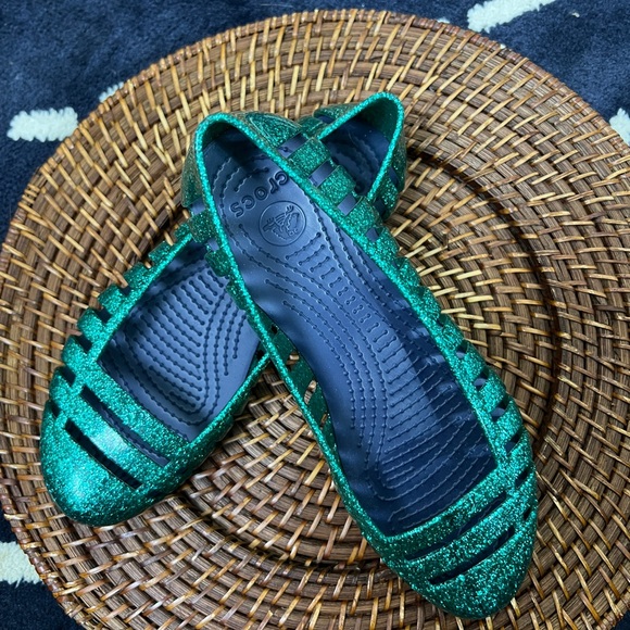 Crocs Adrina II Girl's Green Glitter Flat Shoes Jelly Ballet Size  3 - Picture 3 of 9